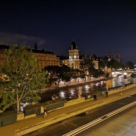 Le Notre Dame - Luxury Apartment With Seine View Paris Bagian luar foto