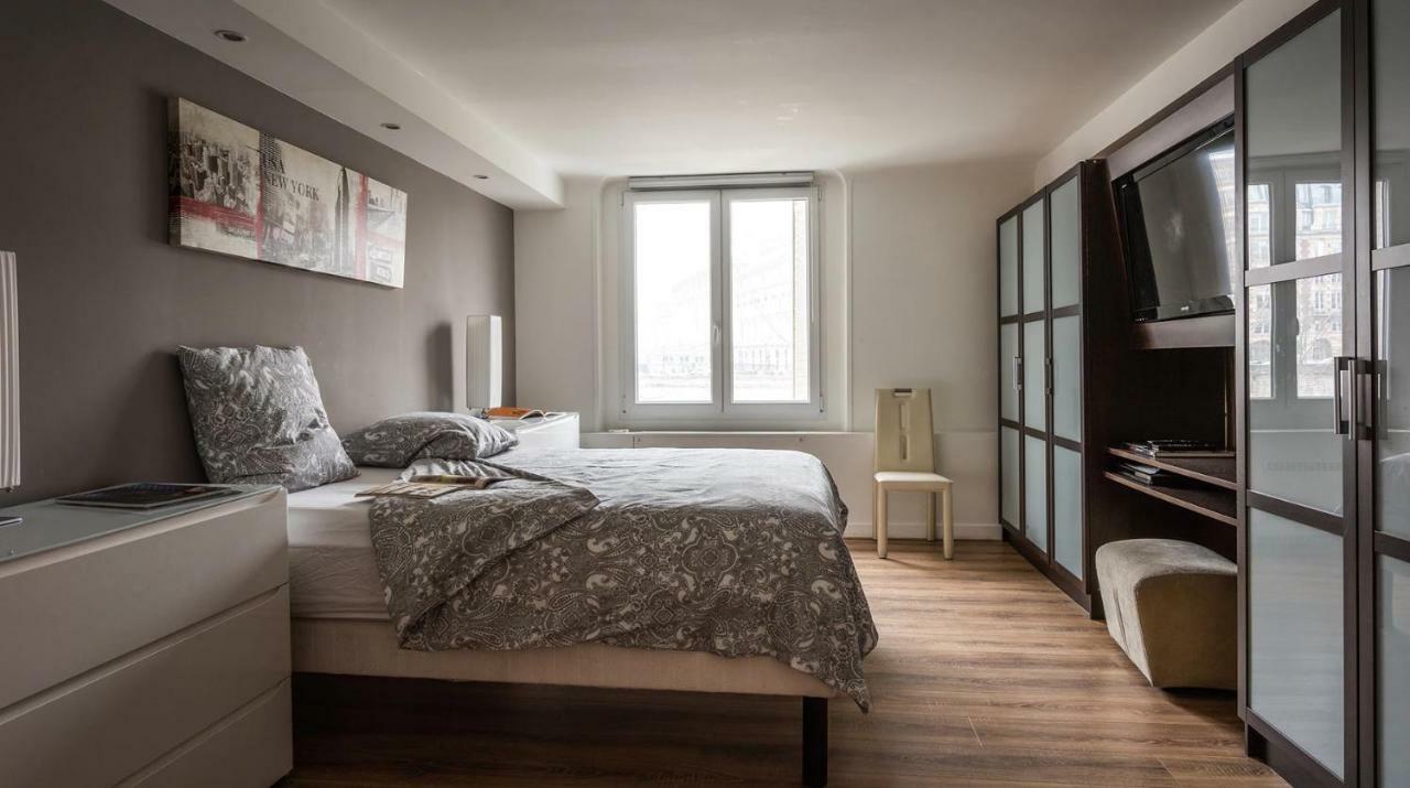 Le Notre Dame - Luxury Apartment With Seine View Paris Bagian luar foto